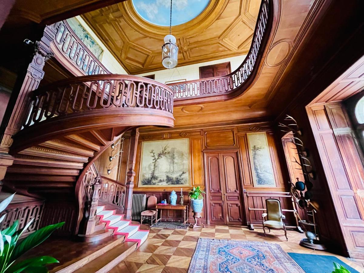 Chateau De La Jumelliere Exterior photo